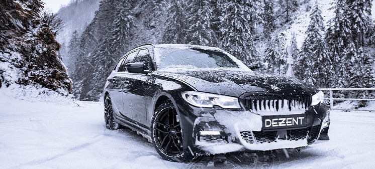 Kuinka paljon nelivetoisen auton renkaiden välillä saa olla eroa?